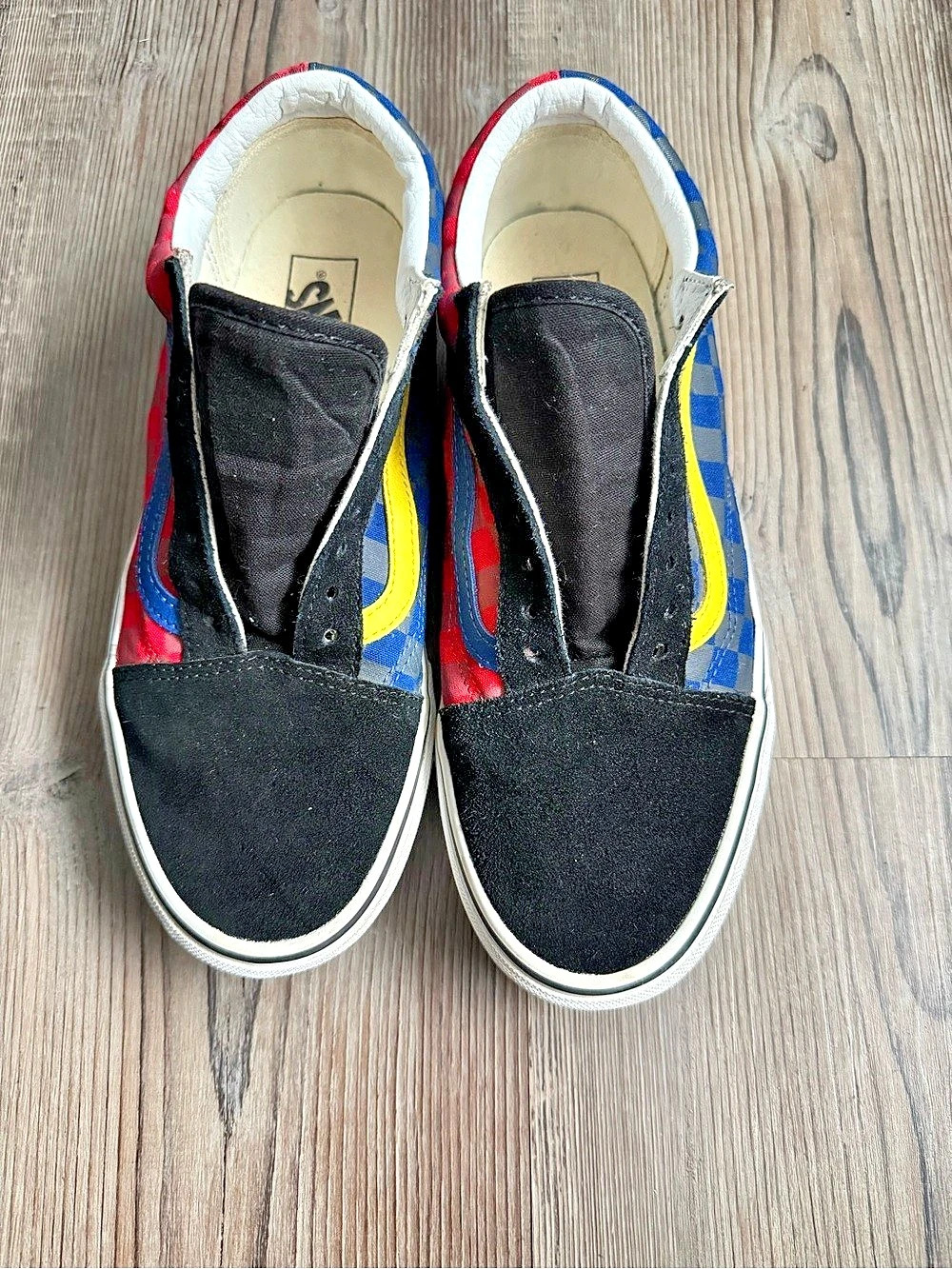 Vans Old Skool Checkered Sneakers Black & Red US 9.5